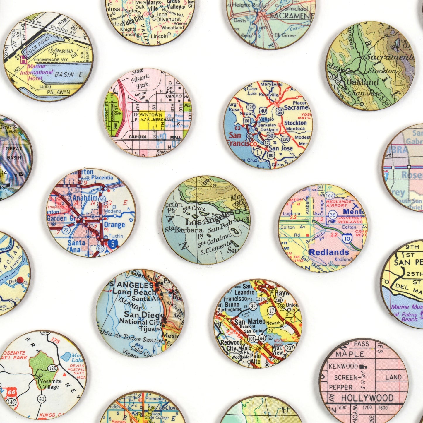 Vintage California Map Dots Collage, Circle