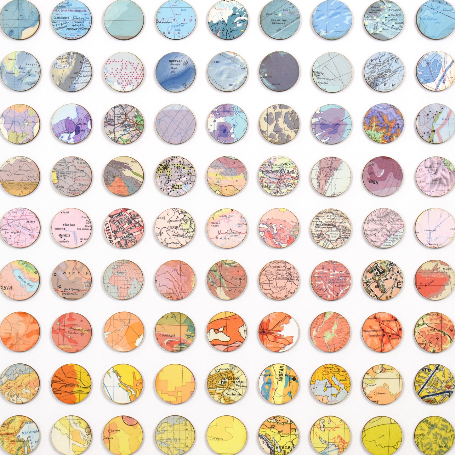Three Hundred and Twenty Four World Map Dots Rainbow