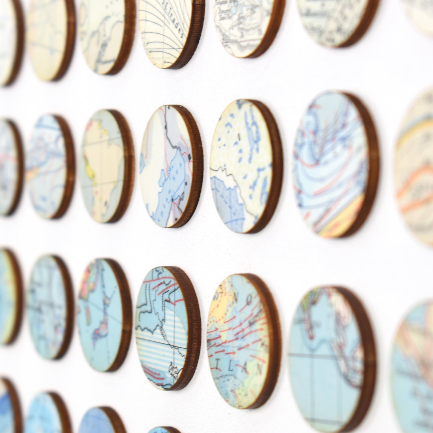 Three Hundred and Twenty Four World Map Dots Rainbow